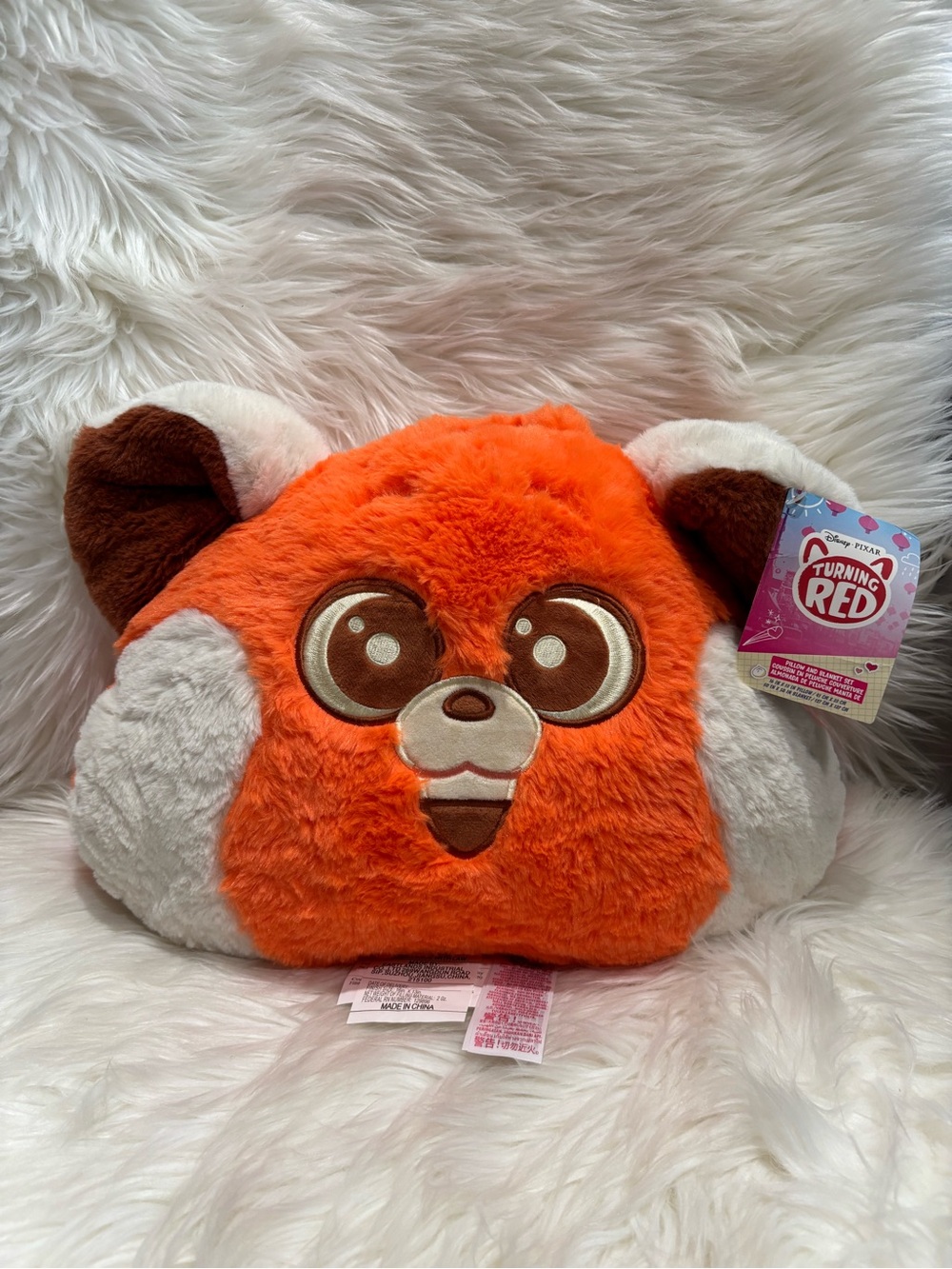 Disney Store Turning Red Fleece Pillow and Throw Blanket NWT
